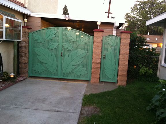 2nd image of 2546 Dubonnet Ave