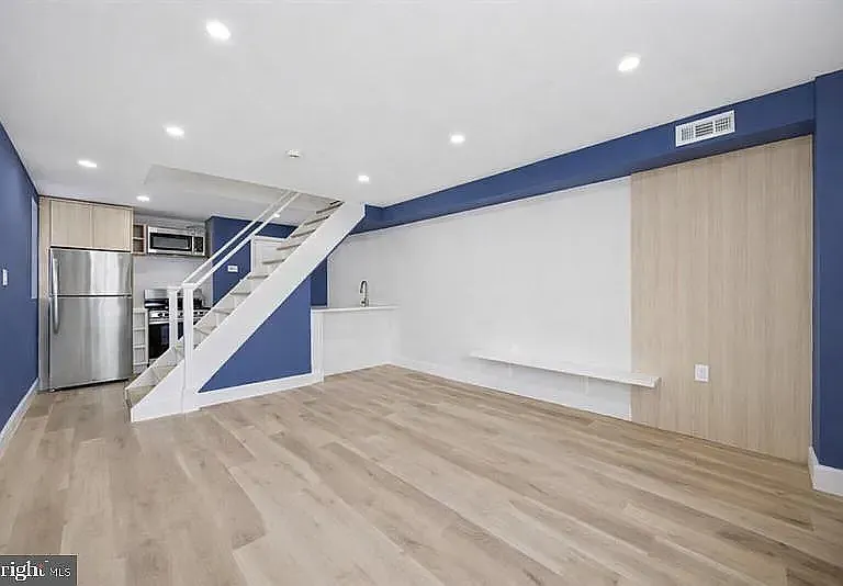 4522 Baker St #B27 — Photo 1