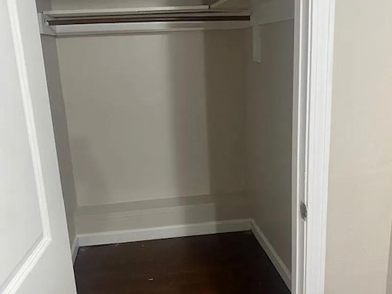 28 Odd St — Photo 6