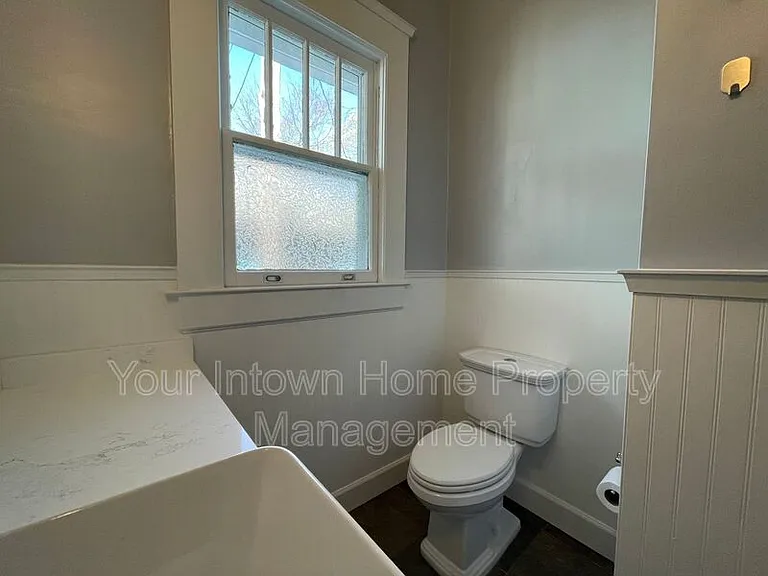 766 Saint Charles Ave NE #2 — Photo 13