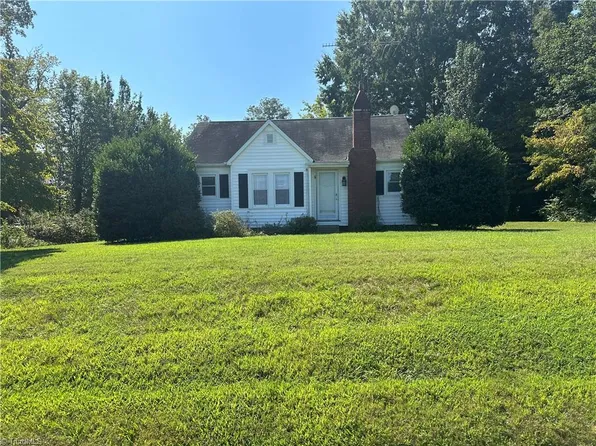 2784 Us Highway 158, Mocksville, NC 27028