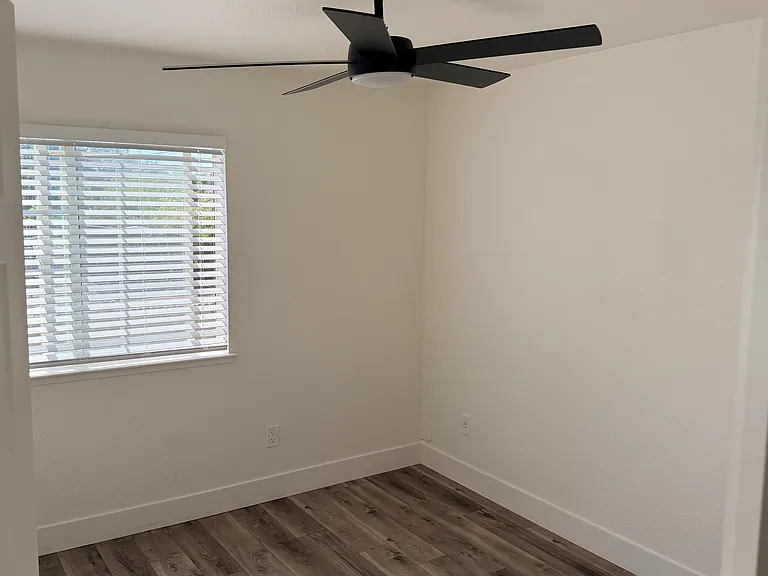 7339 Van Maren Ln — Photo 13