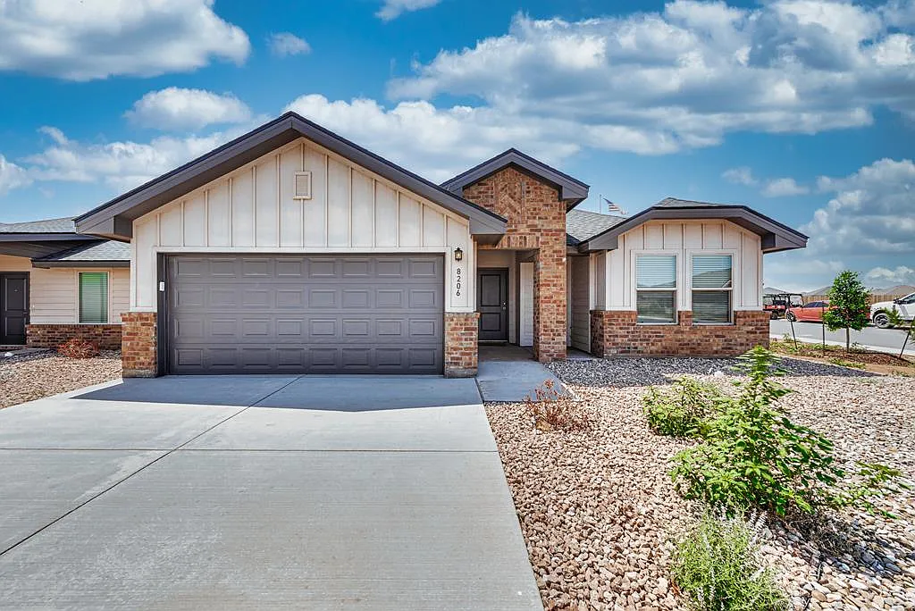 3 bed, 2.0 bath, 1616 sqft, $2,750 — Photo 1
