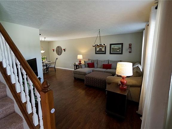 4th image of 12257 Eastcreek Ct