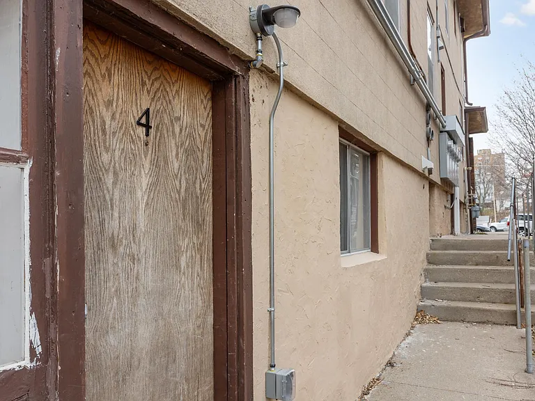 117 S 38th St #4 — Photo 9