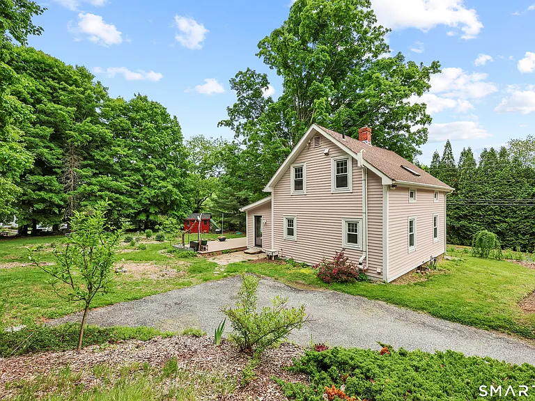917 Hopewell Rd — Photo 38