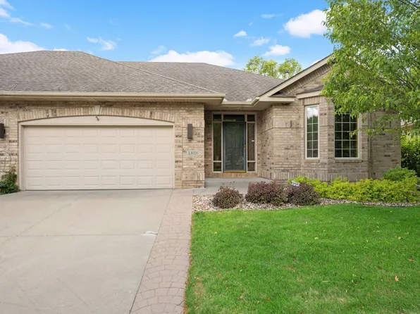 13026 Garvin Brook Ln, Apple Valley, MN 55124