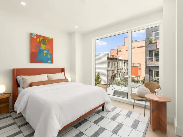 269 Eckford Street image 6 of 10