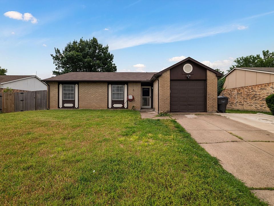 1st image of 7020 Greenview Cir S