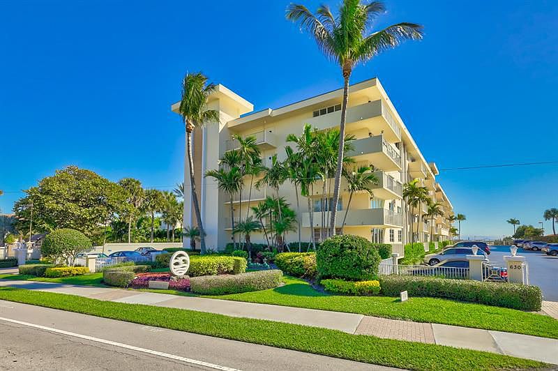 1st image of 630 Ocean Dr APT 109