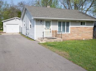3019 18th St, Rockford, IL 61109