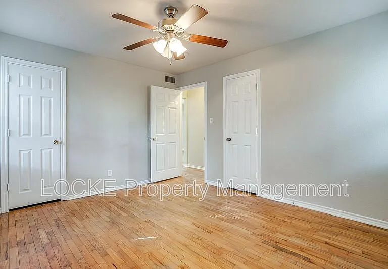 3419 S University Dr #B — Photo 8
