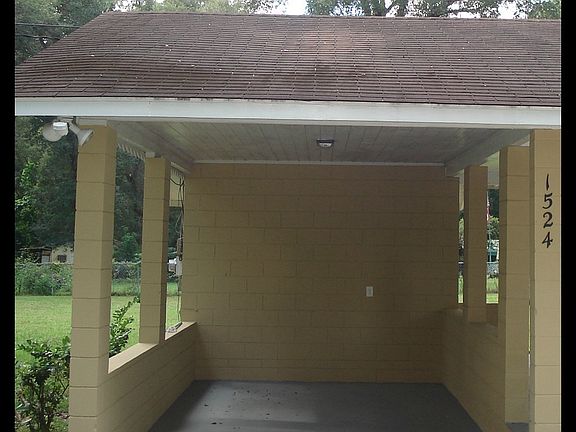 Car port