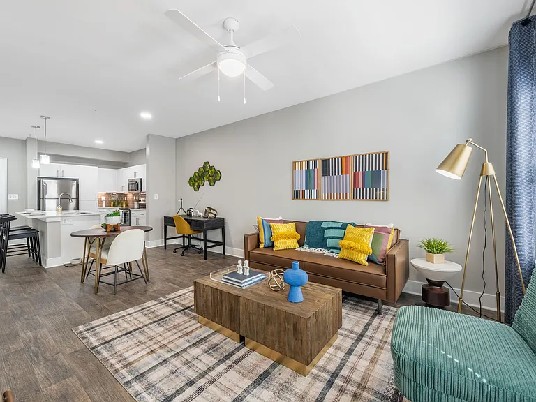 Peninsula at Buckhead