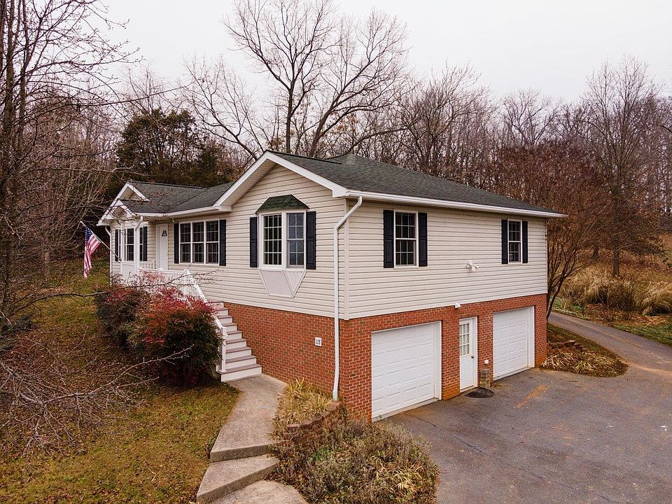 1st image of 117 Price Dr