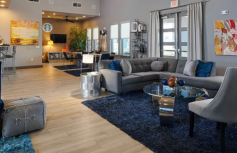 Parallax @ Georgetown Apartments — Photo 21