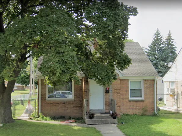5029 N 64th St, Milwaukee, WI 53218
