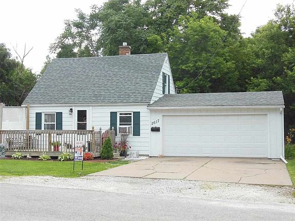 2nd image of 2617 1st Street Ct