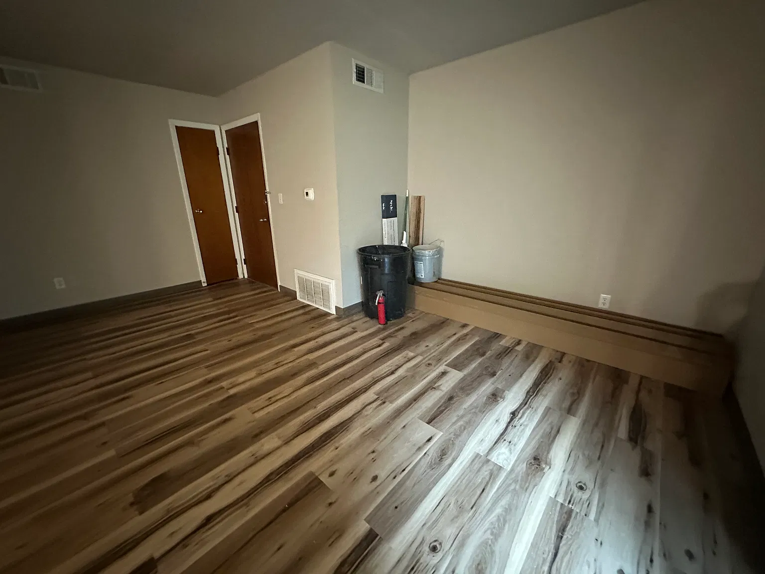 2 bed, 900 sqft, $1,250 — Photo 2