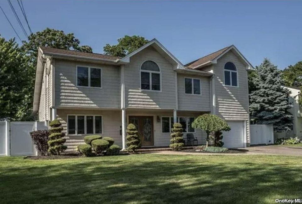 1st image of 435 Spruce Avenue