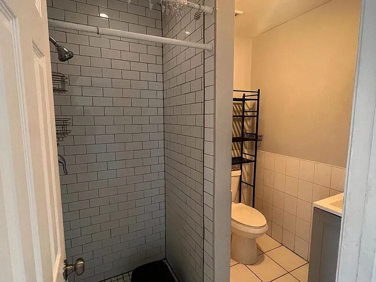 1304 S 9th St #6-B — Photo 5