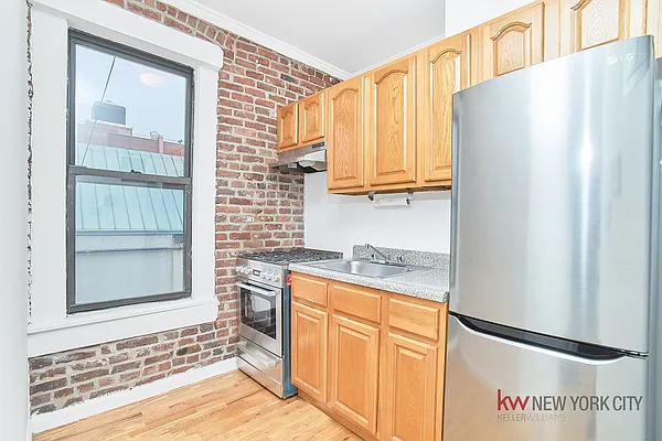 Rented by Keller Williams NYC | media 17