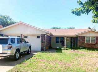 5712 15th St, Lubbock, TX 79416