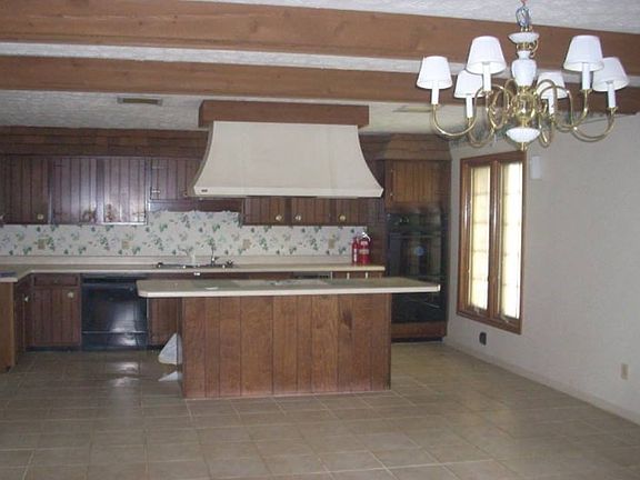 2nd image of 239 Lake Hall Ln