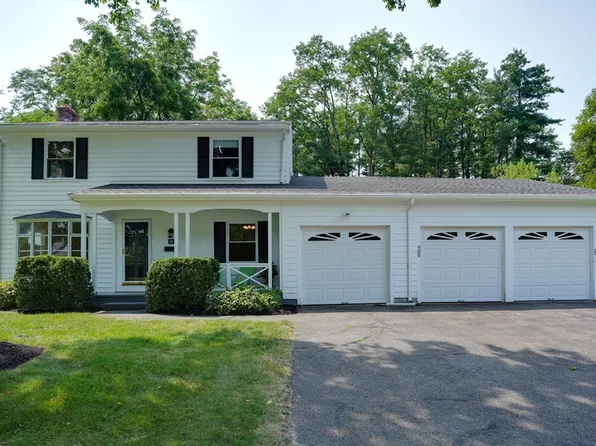 18 Harrington Rd, Framingham, MA 01701