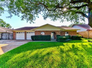 705 Luella Ave, Deer Park, TX 77536