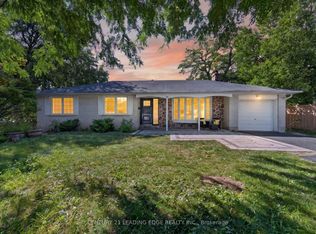24 Lincoln Green Dr, Markham, ON L3P1R5