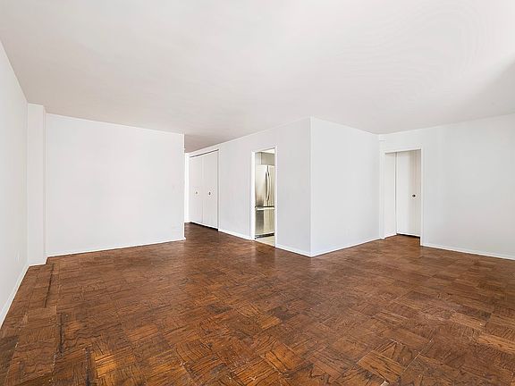 2nd image of 401 E 89th St APT 11D