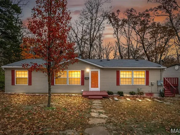 3933 Zell Cir, De Soto, MO 63020