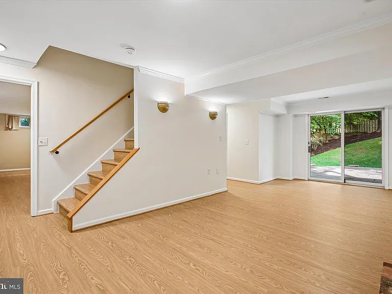 1710 Chesterford Way — Photo 44