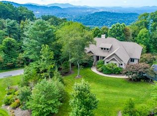 4 Summit Tower Cir, Asheville, NC 28804