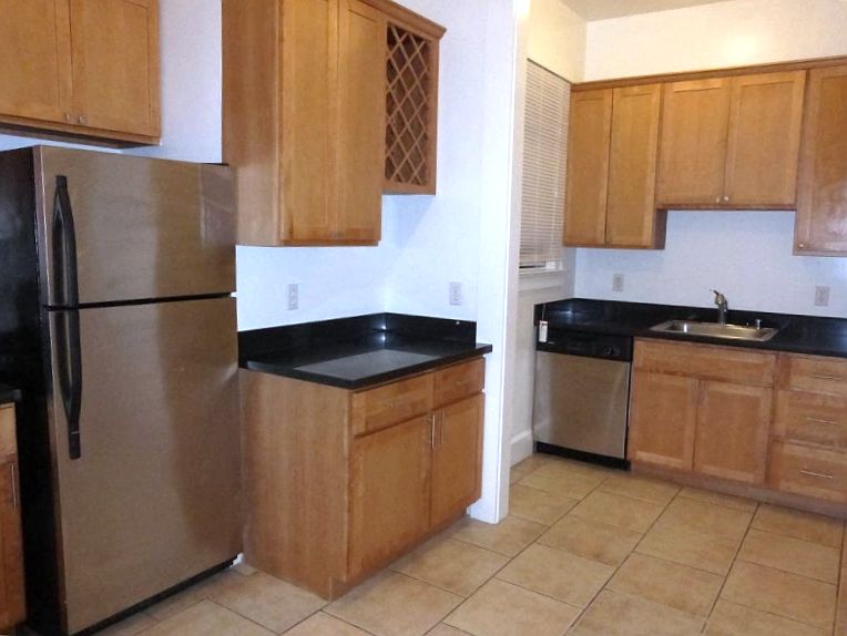1st image of 1650 California St APT 8