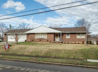 390 W South St, Jackson, OH 45640