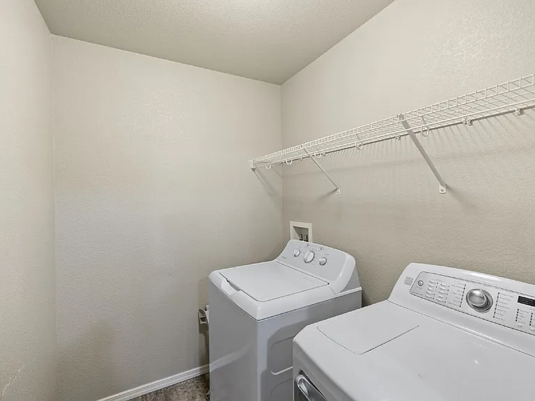 7132 Bracken Pl — Photo 29