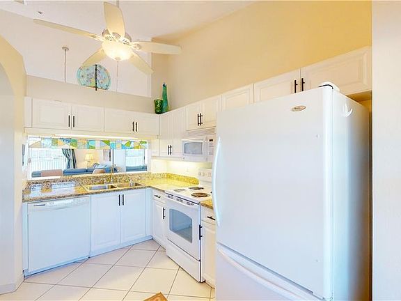 5th image of 6496 Huntington Lakes Cir #6203