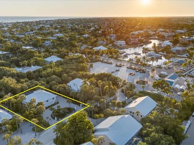 611 N Yachtsman Dr, Sanibel, FL, 33957