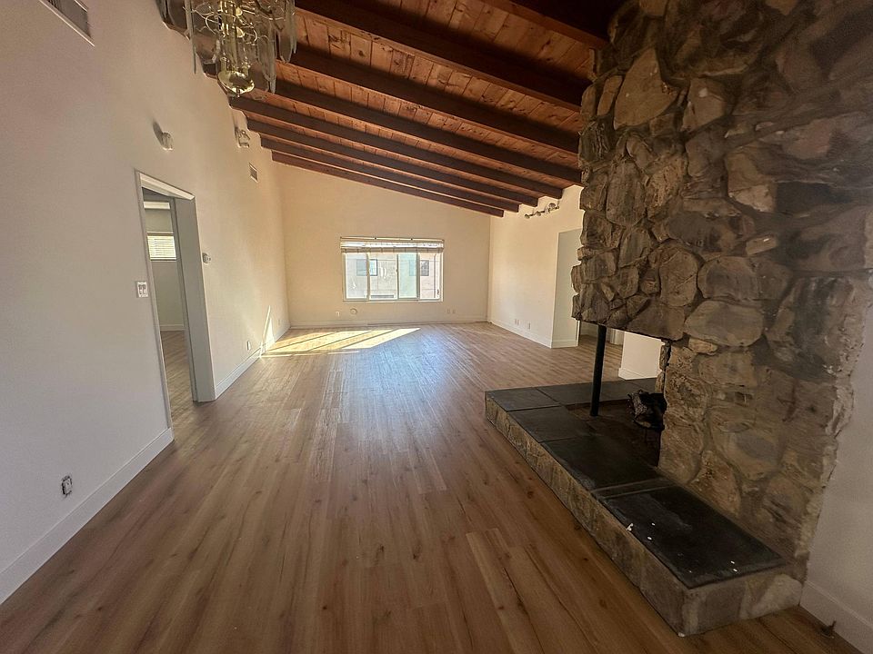 Entryway to living room