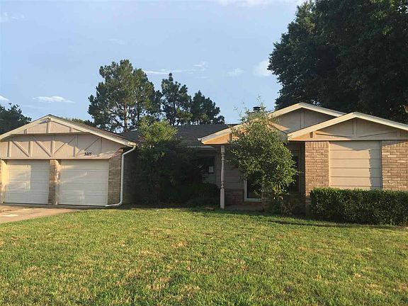 3rd image of 3215 W 29th Ct