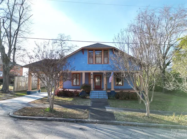 226 Leak Ave, Wadesboro, NC 28170