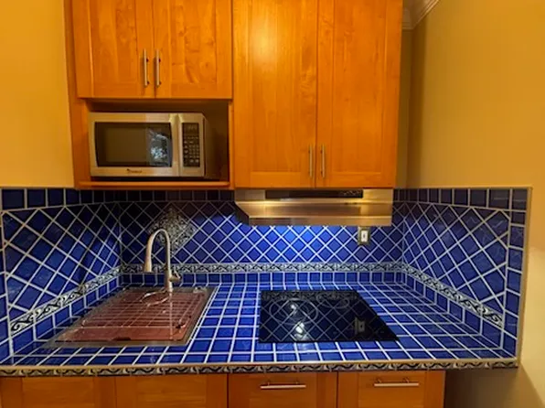 (undisclosed Address), Santa Rosa, CA 95404