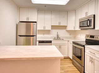 1945 Washington St APT 502, San Francisco, CA