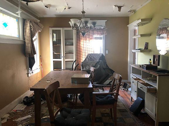 5th image of 51 Homestead Ave