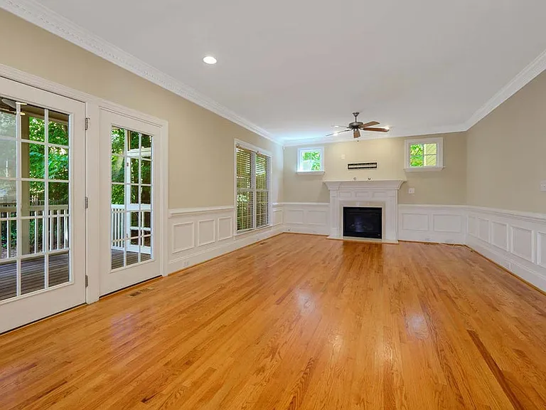 8333 Wheatstone Ln — Photo 9