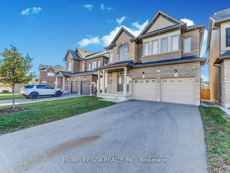 112 Elderslie Cres — Photo 3