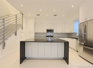 1622 SW 30th Ave, Miami, FL 33145