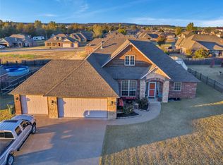 3609 W Golden Rod St, Skiatook, OK 74070
